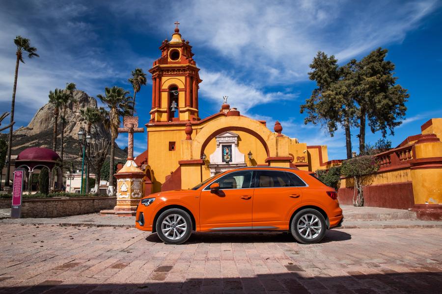  Audi Q3 35 TFSI S-Line 2020 года  (MX) (фото 18 из 40)